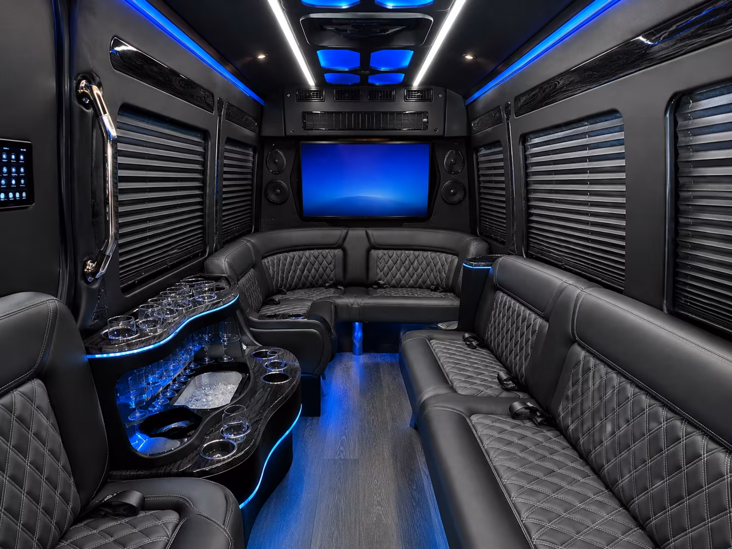arrange transportation for your next airport transfer 1