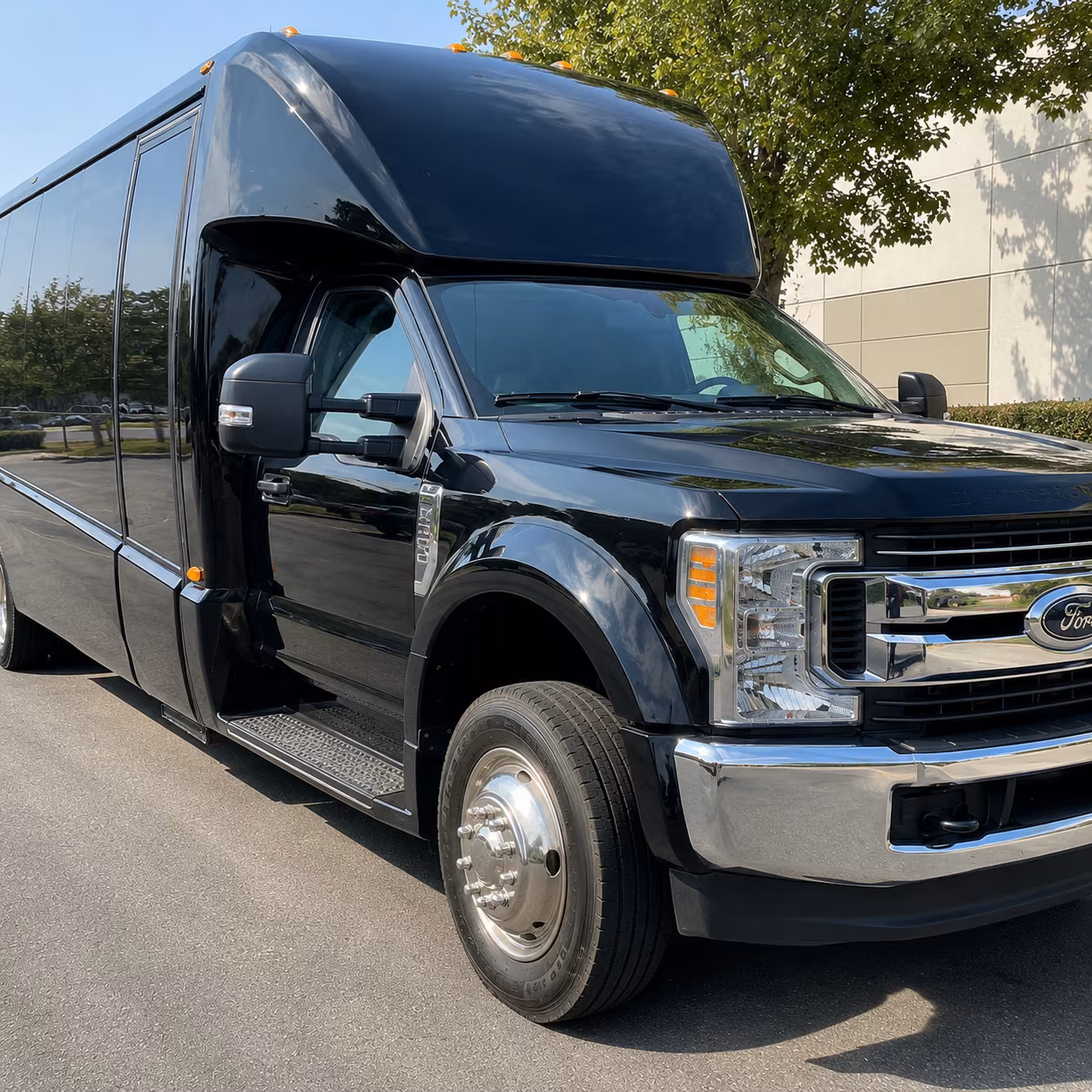 arrange transportation for your next airport transfer 3