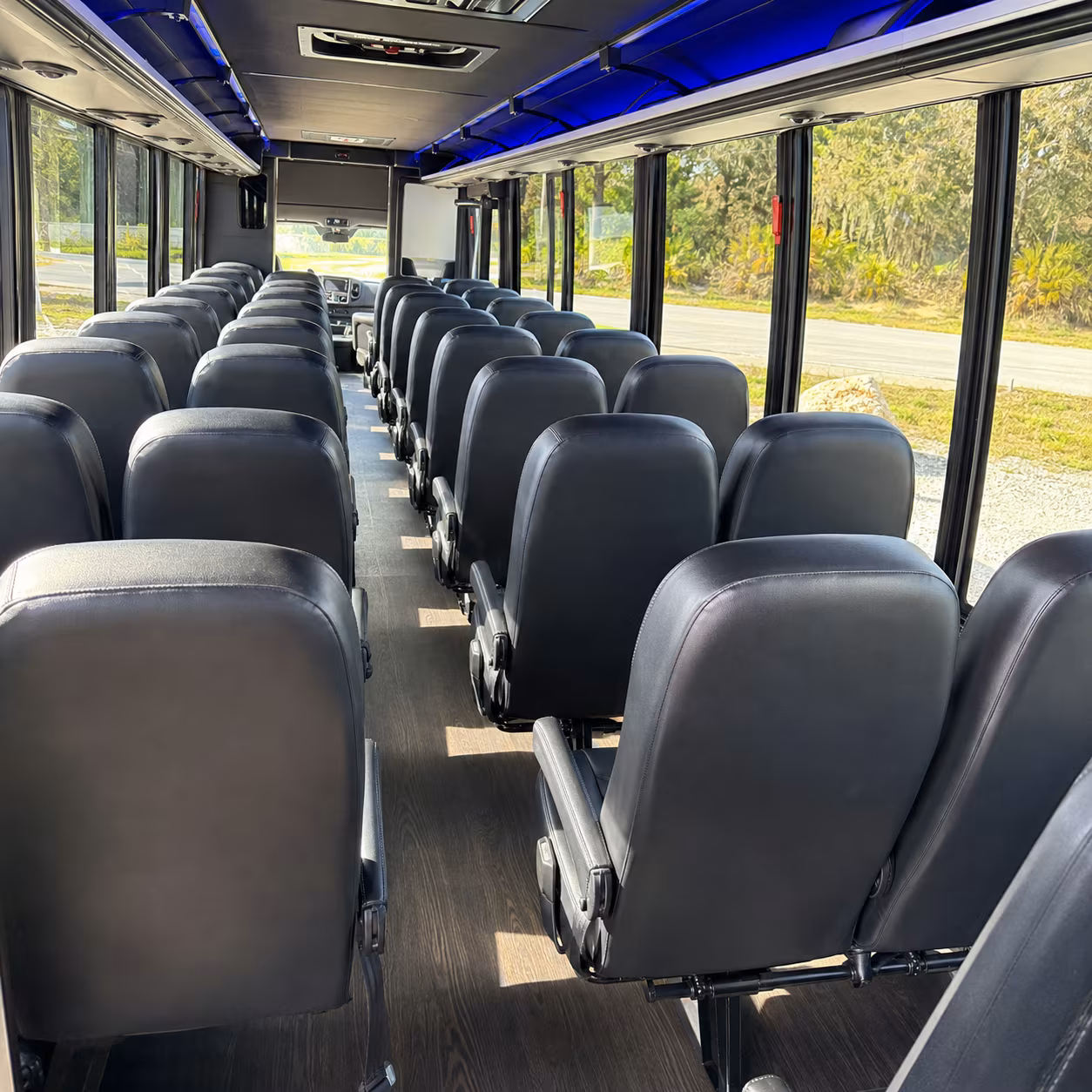 arrange transportation for your next airport transfer 4