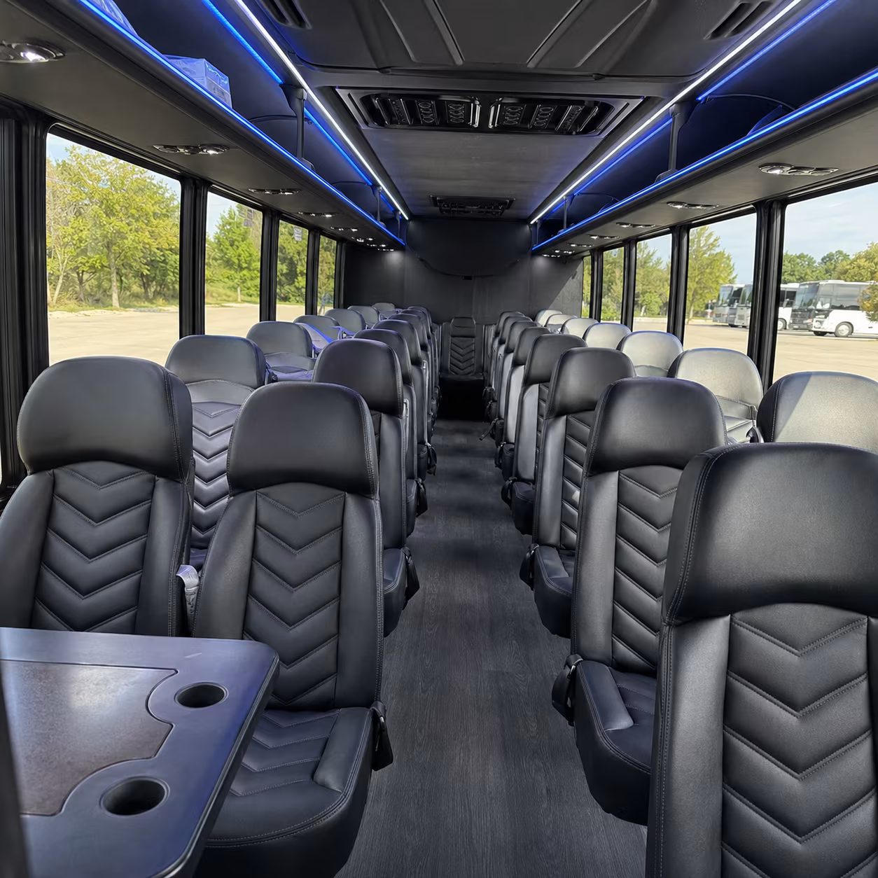 arrange transportation for your next airport transfer 5