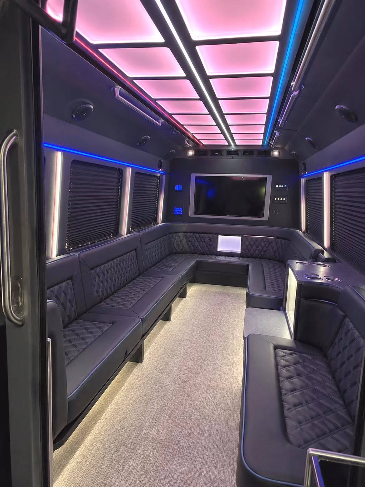 party bus rentals for phoenix area proms
