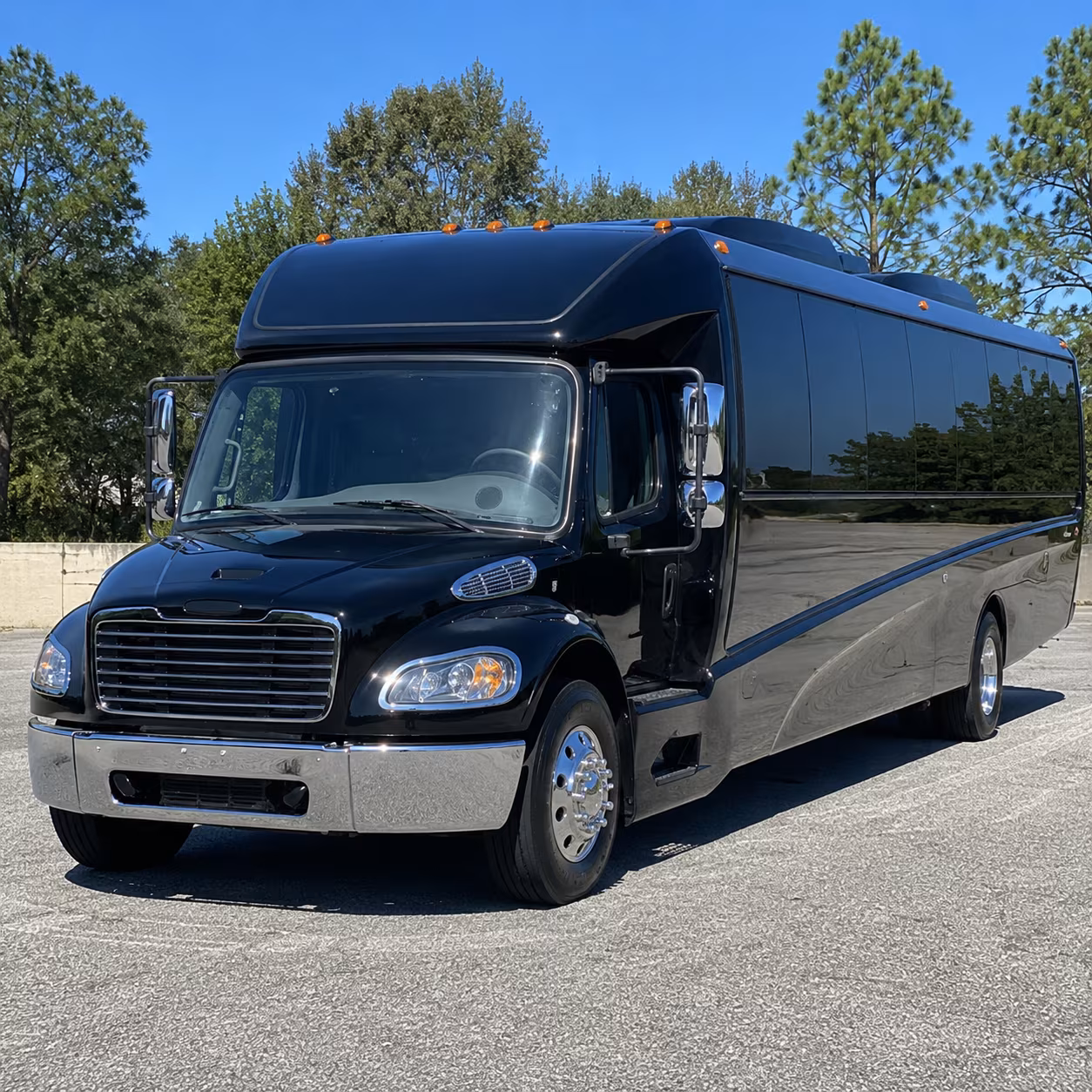 phoenix 25 passenger minibus