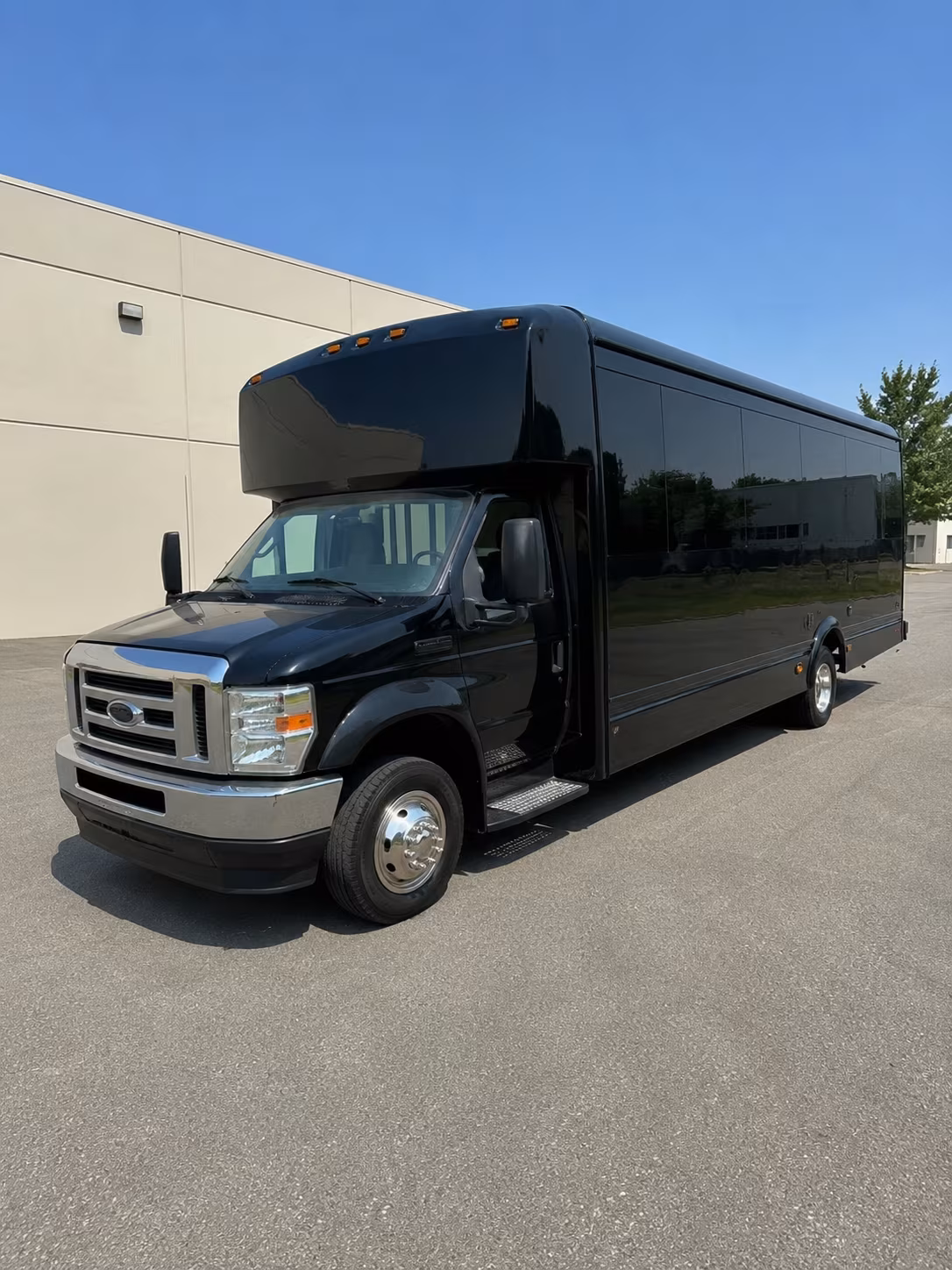 phoenix sporting event party bus rental