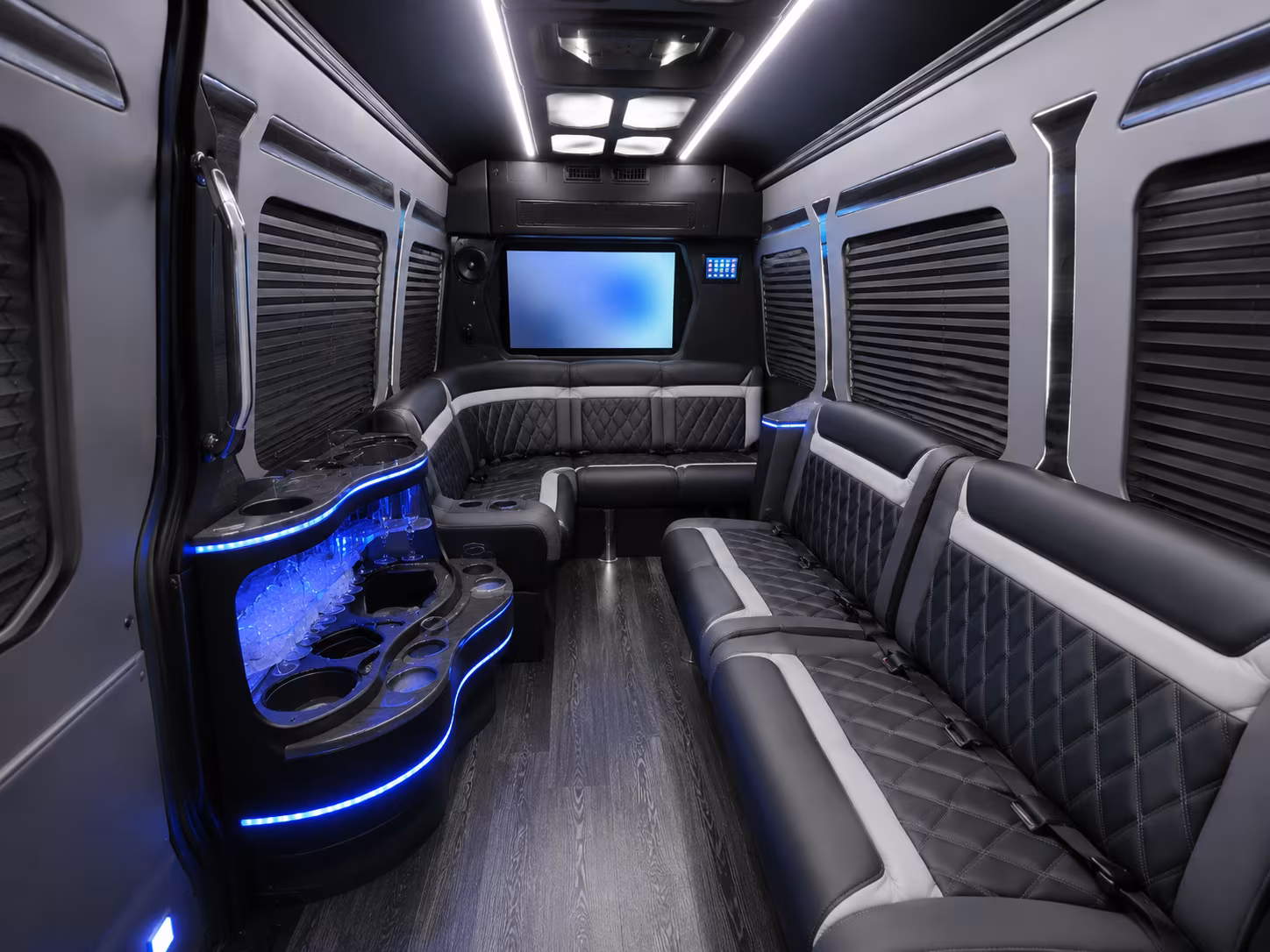 sprinter vans and minibuses for small phoenix wedding parties